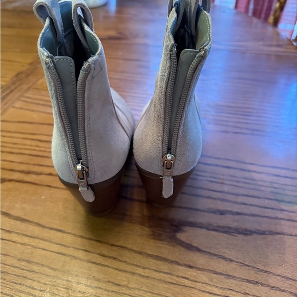 Women's Sam Edelman London Putty Heeled Ankle Boots - Picture 7 of 11